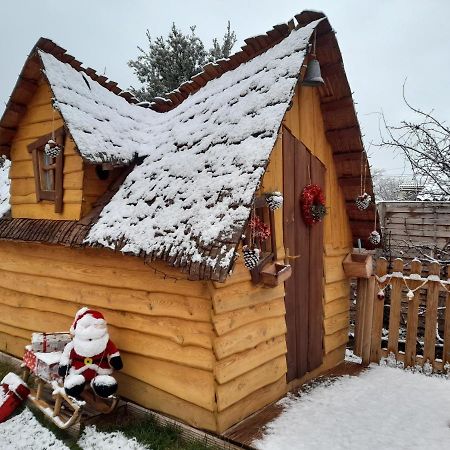 Cabane Enchantee Carpentras Kültér fotó